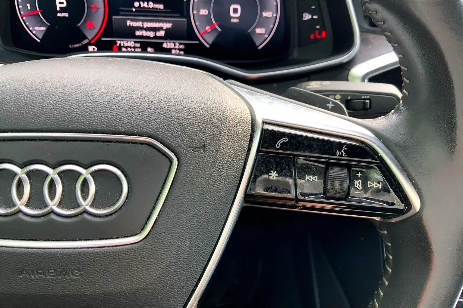 Used 2019 Daytona Gray Pearl Effect Audi Premium Plus image 25