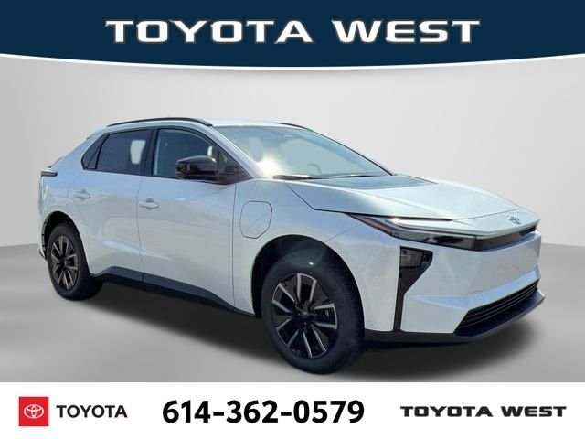 New 2026 Wind Chill Pearl Toyota XLE image 4