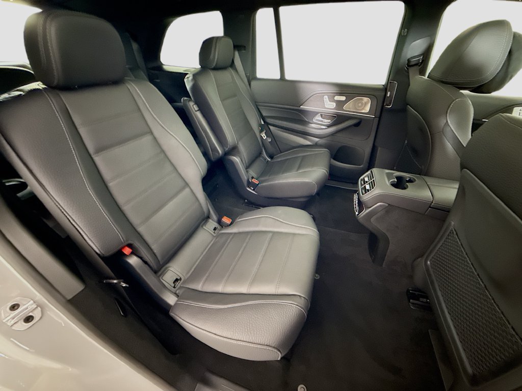 New 2026 MANUFAKTUR Alpine Grey Mercedes-Benz GLS 450 image 67