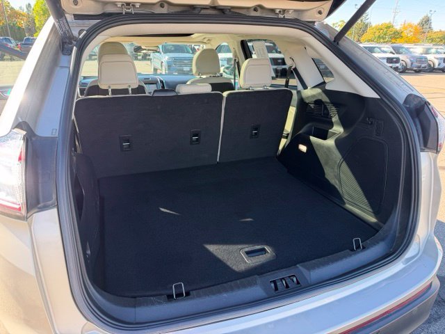 Used 2018 Gold Ford Titanium image 23