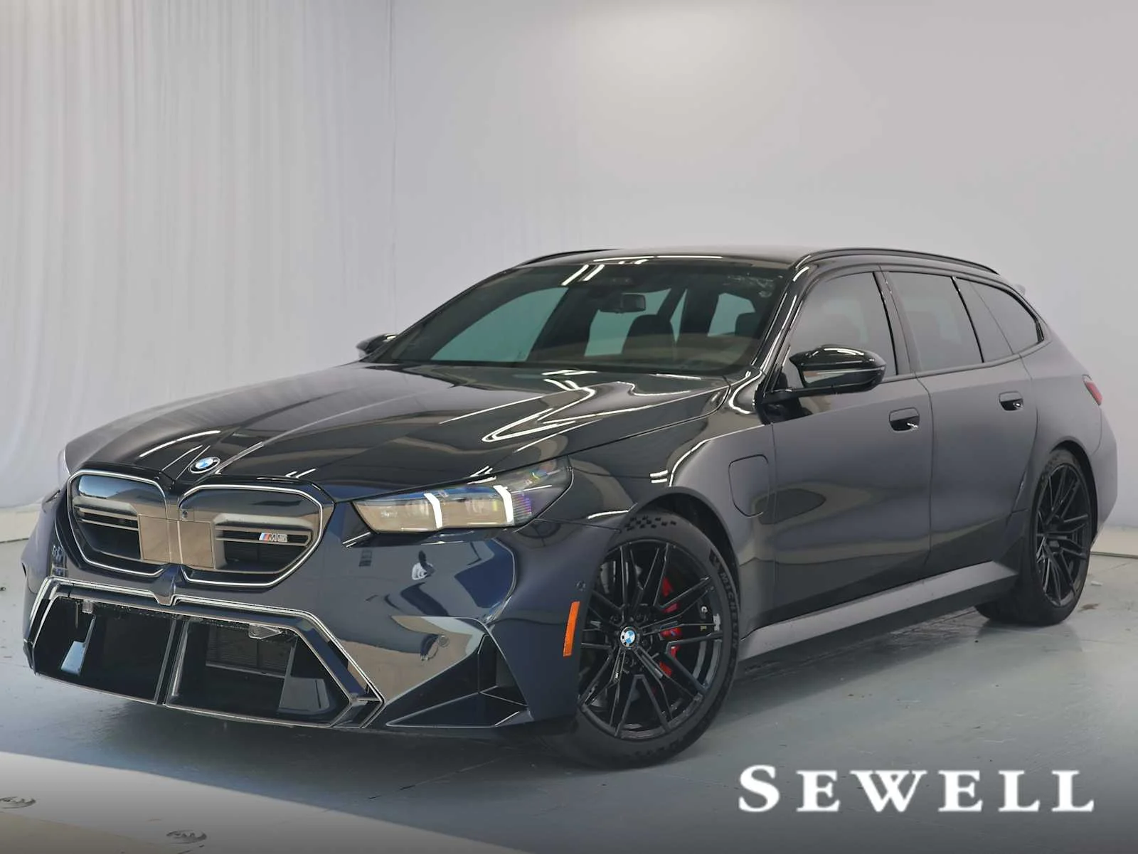 2025 BMW M5 M5 Touring's photo