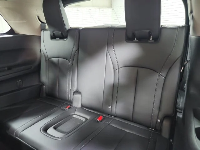 Used 2026 Gray INFINITI LUXE image 12