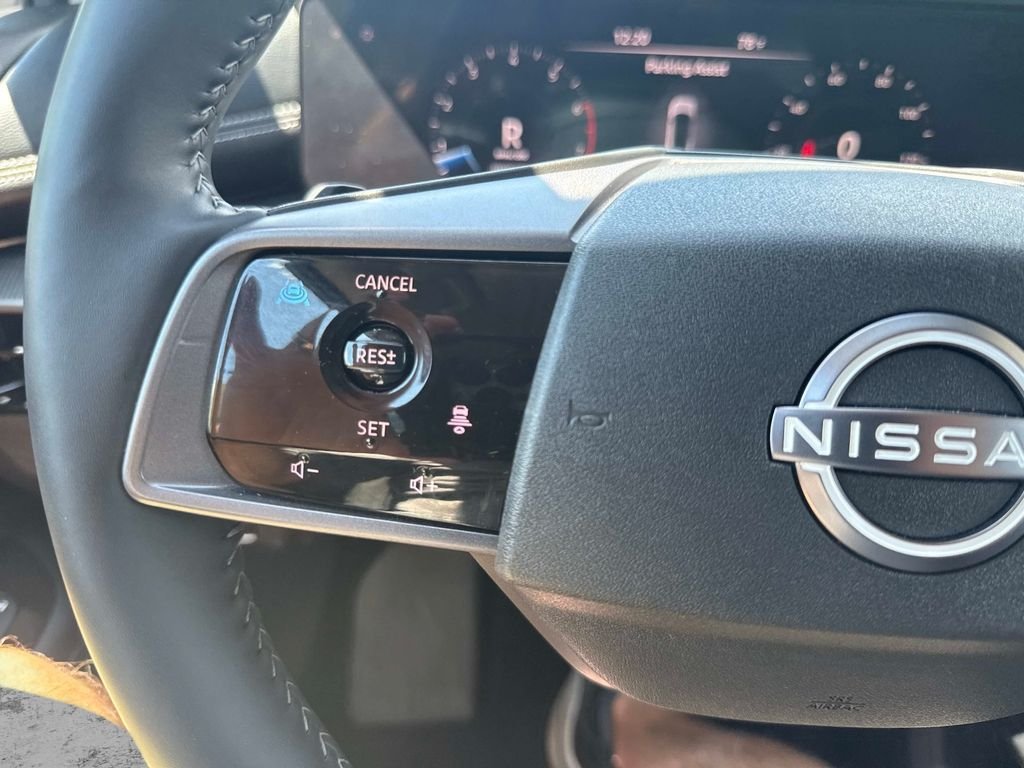 Used 2025 Gray Nissan SV image 29