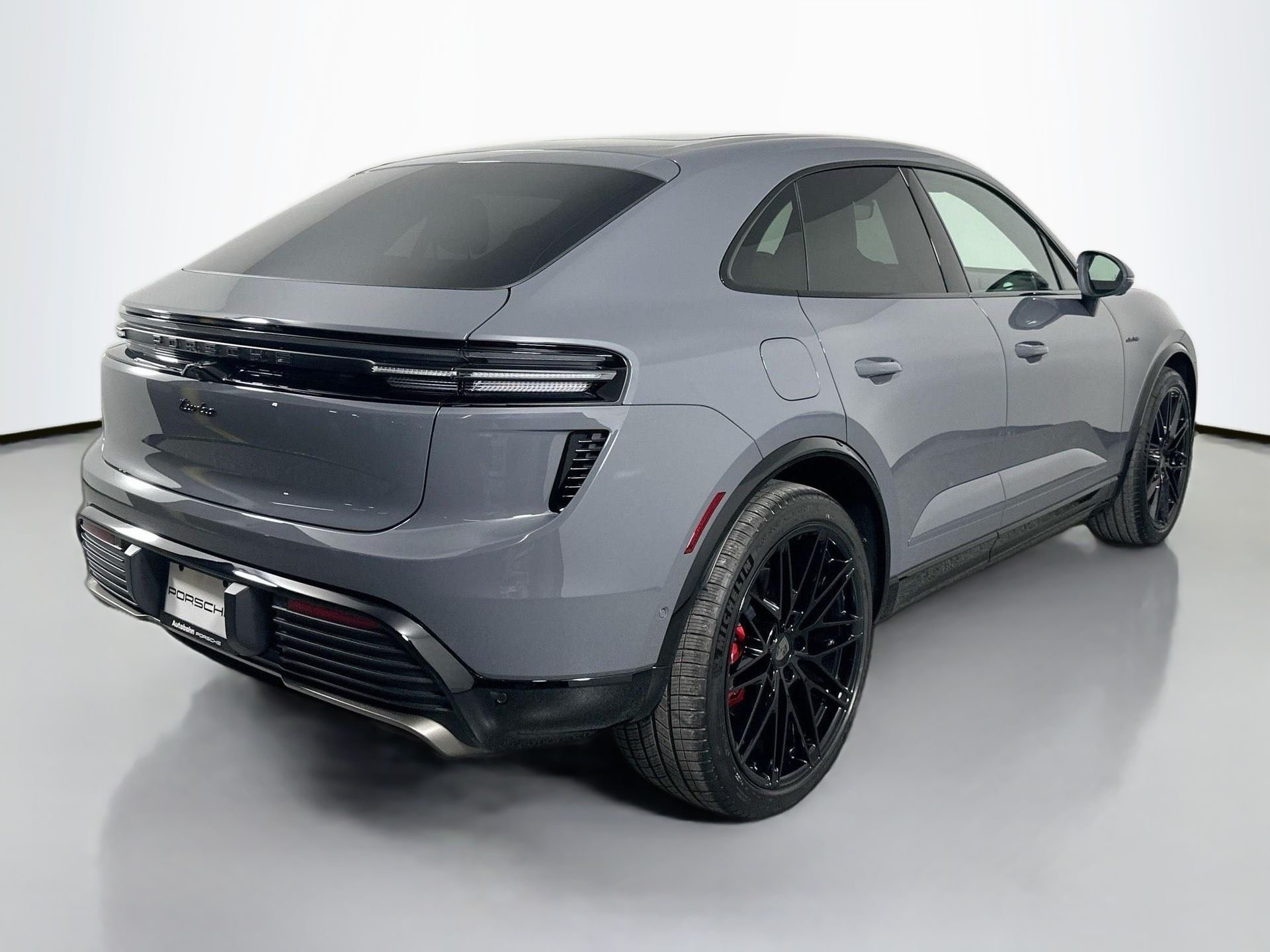 Used 2025 Gray Porsche Turbo image 7