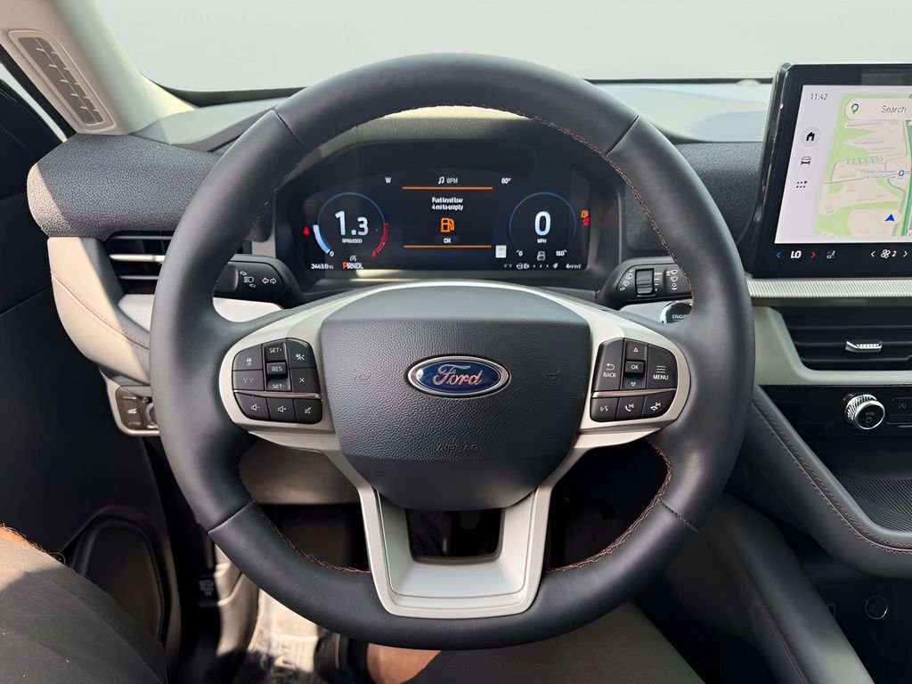 Used 2026 White Metallic Ford Active image 17