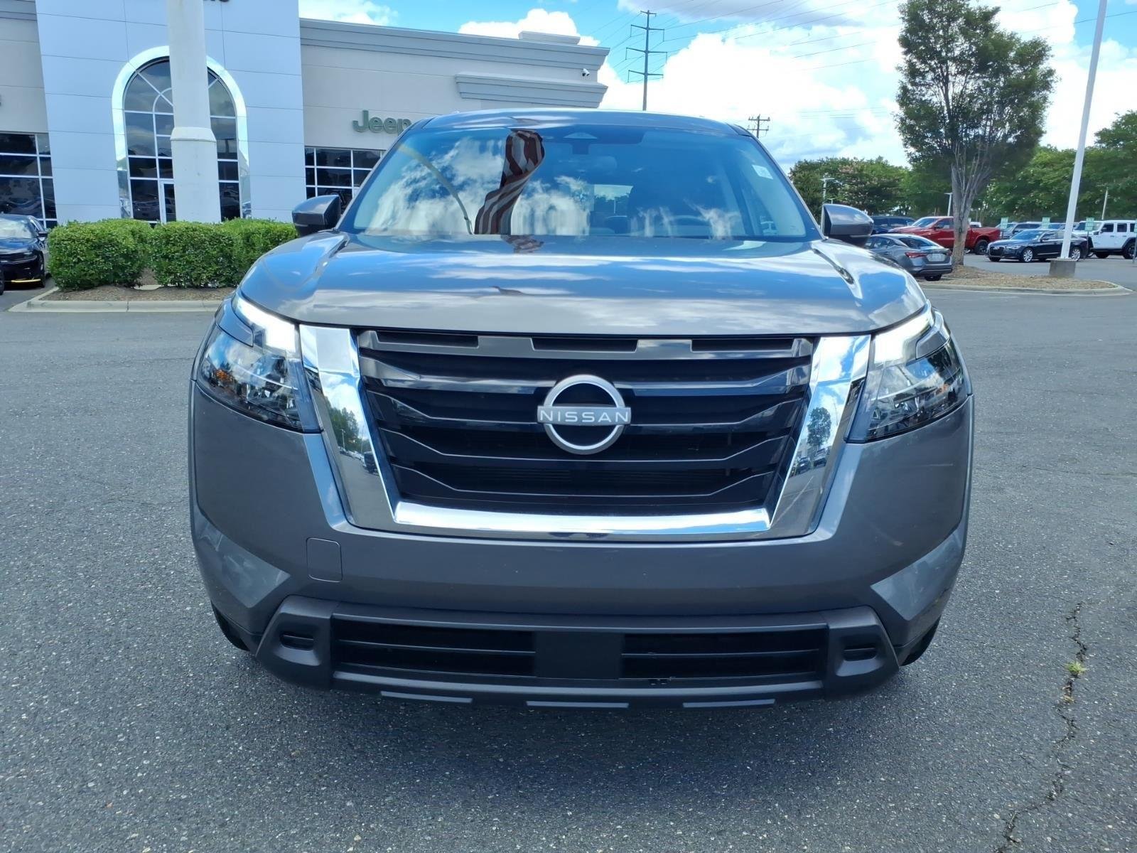 Used 2024 Gun Metallic Nissan SV image 13