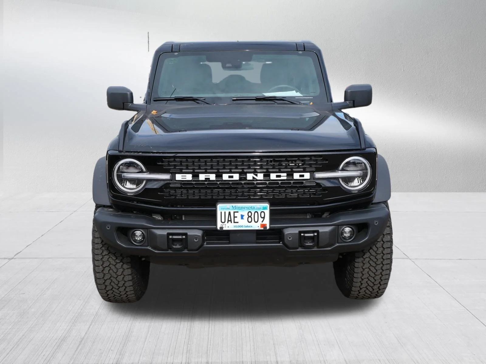 New 2026 Shadow Black Ford Badlands image 2