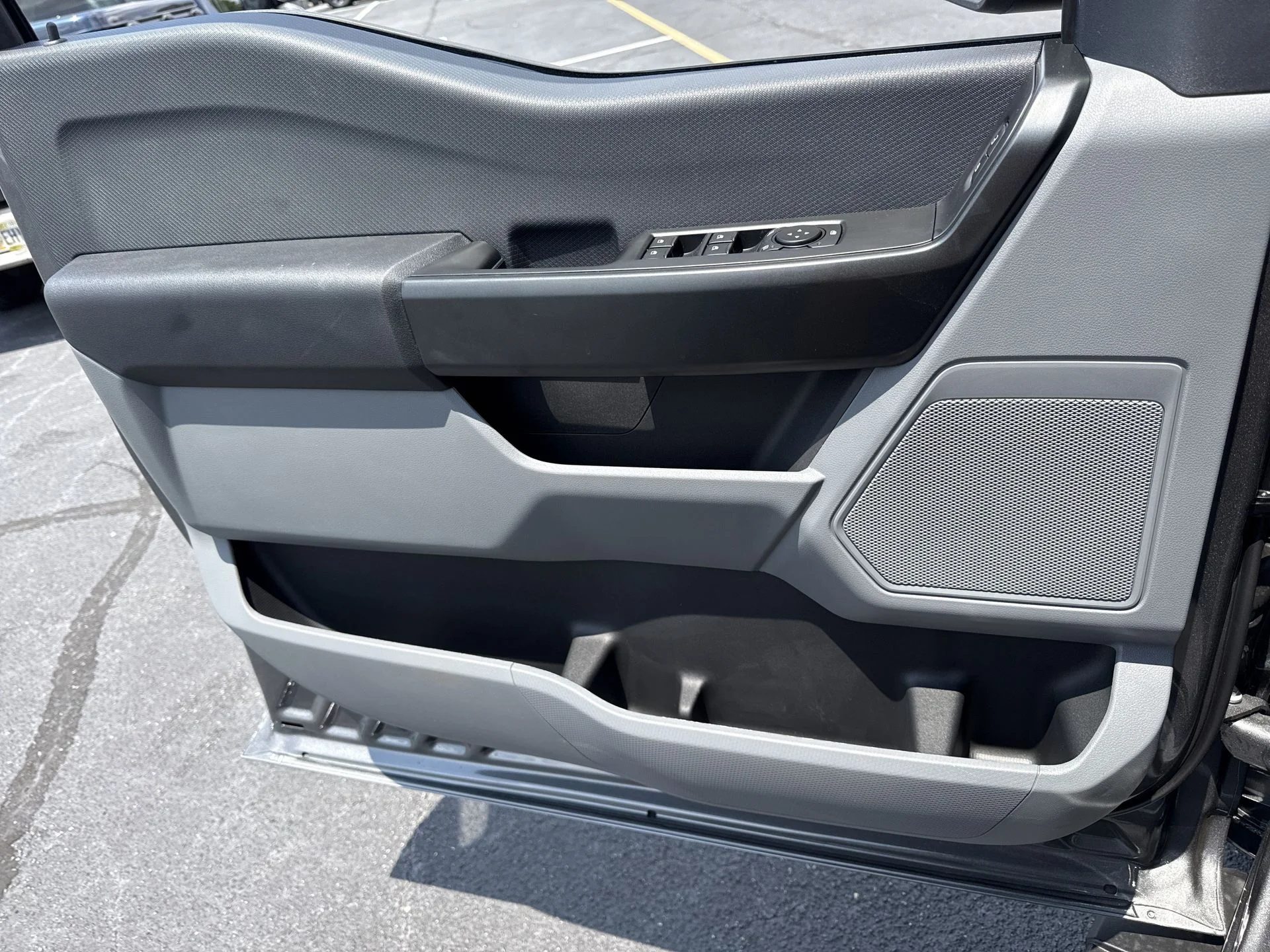 New 2026 Carbonized Gray Metallic Ford XL image 13