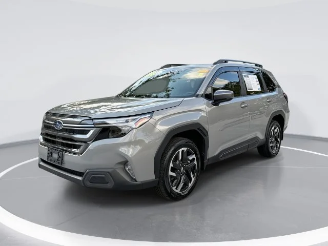 Used 2026 Beige Subaru Limited image 1