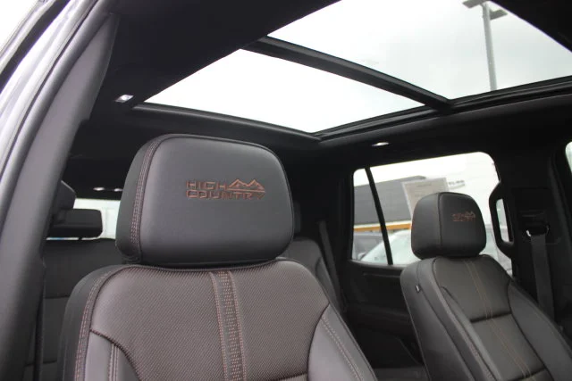 Used 2025 Black Chevrolet High Country image 38