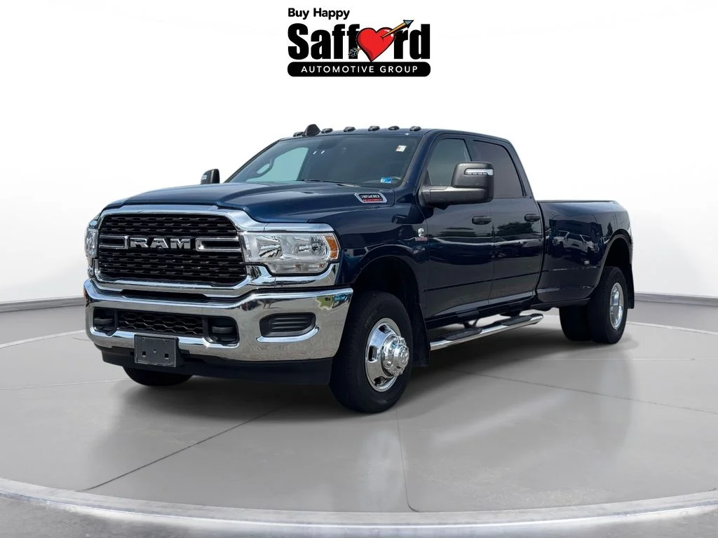2024 RAM 3500 Tradesman 4X4 Crew Cab LWB's photo