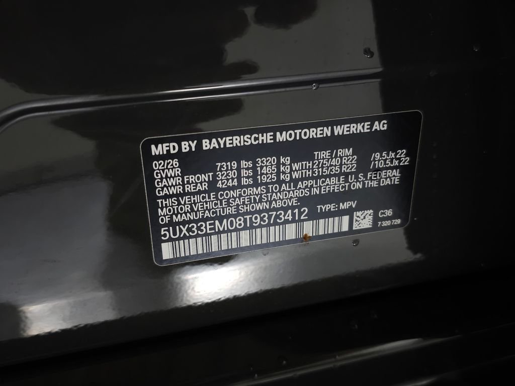 Used 2026 Gray Metallic BMW M60i image 38