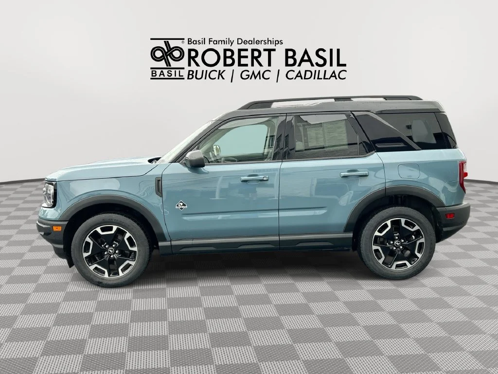 Used 2021  Ford Outer Banks image 5