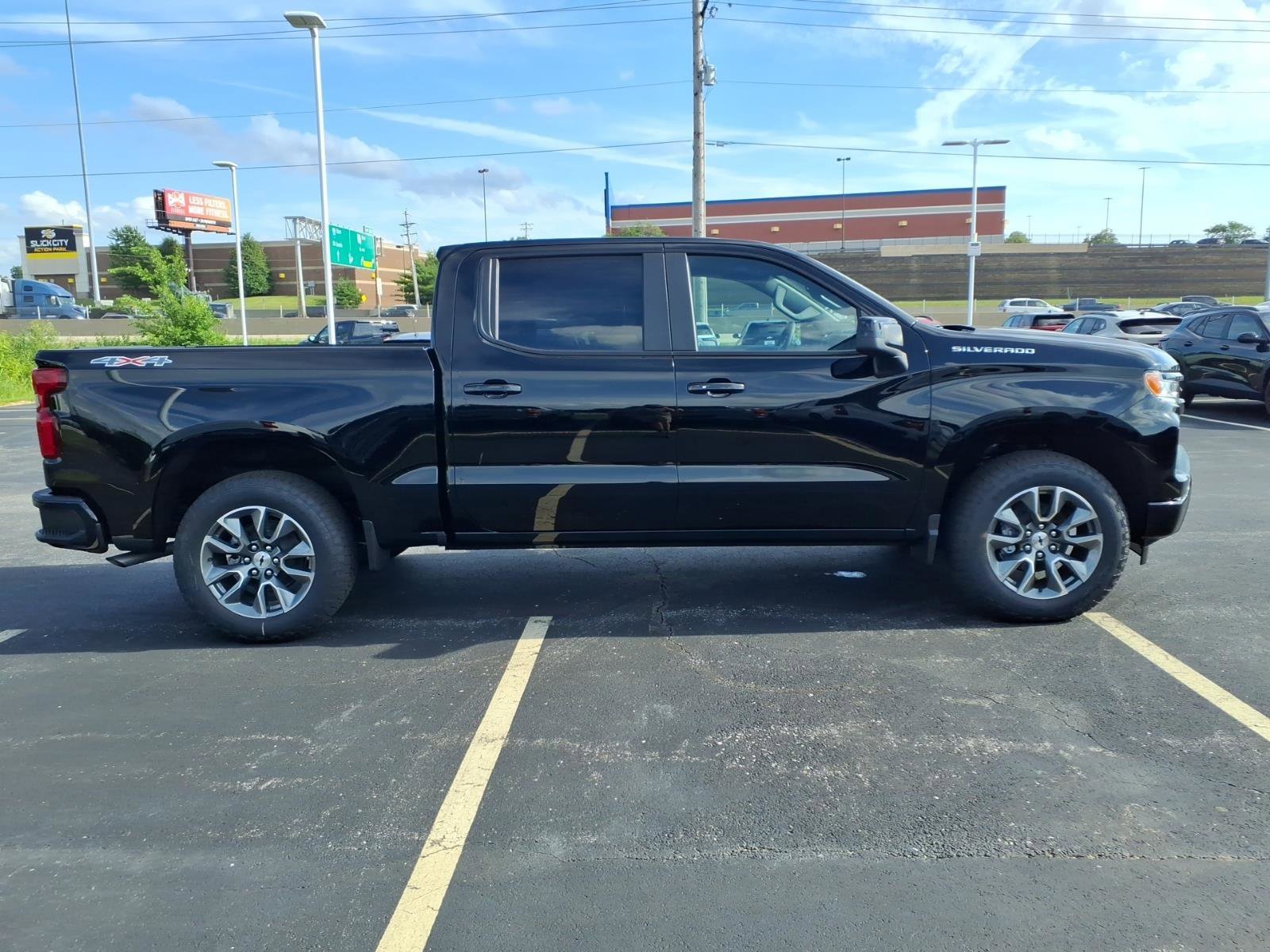 2026 Chevrolet Silverado 1500 RST - Photo 17