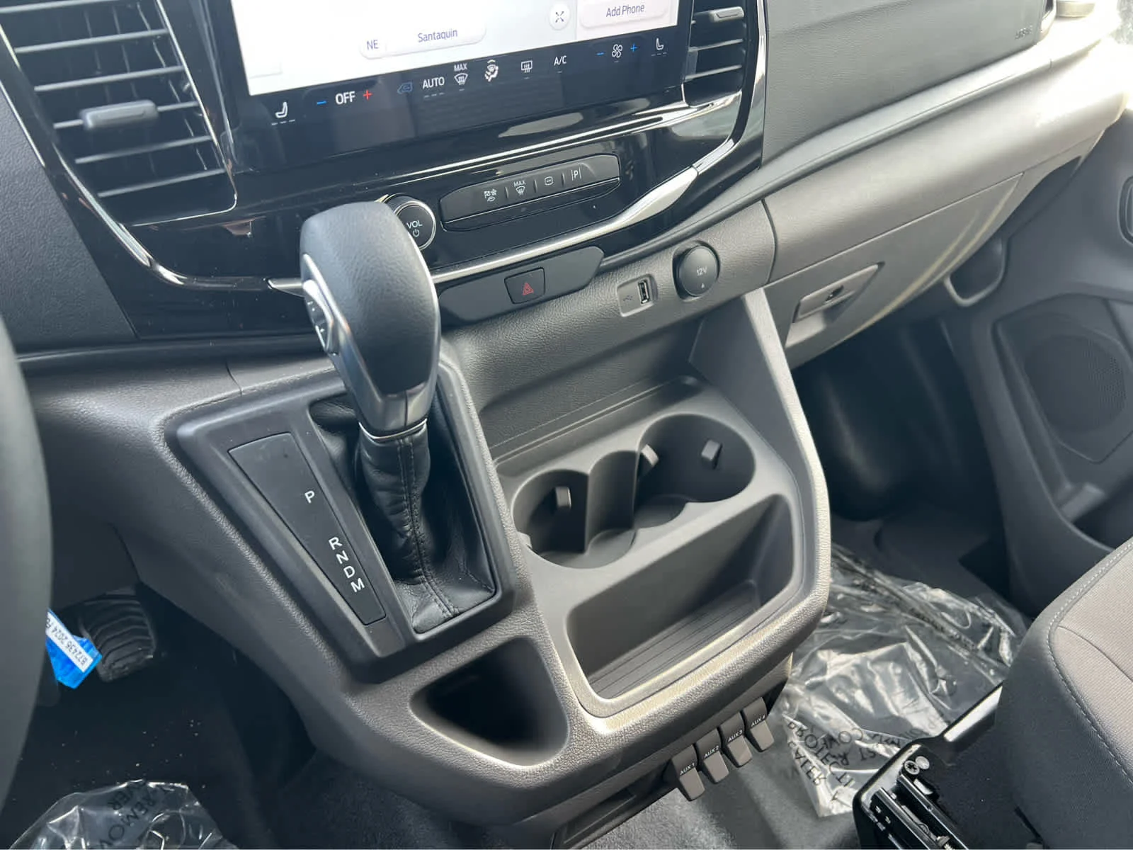 2024 Ford Transit Passenger Van XLT - Photo 33