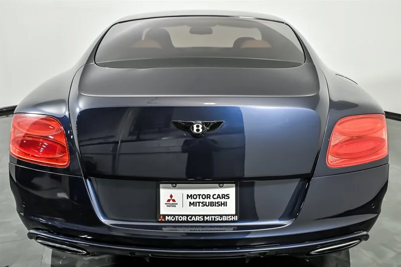Used 2012 Blue Crystal Metallic Bentley GT image 8
