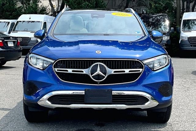 Used 2026 Blue Mercedes-Benz GLC 300 image 2