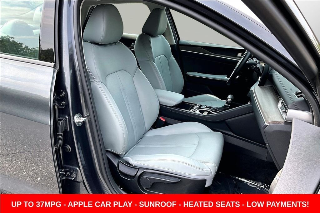 Used 2021 Gray Kia EX image 28