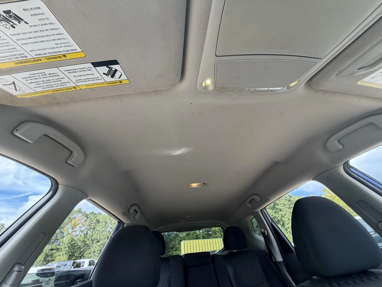 Used 2019 Caspian Blue Metallic Nissan S image 22