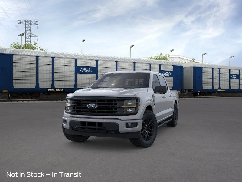 New 2026 Avalanche Ford XLT image 3