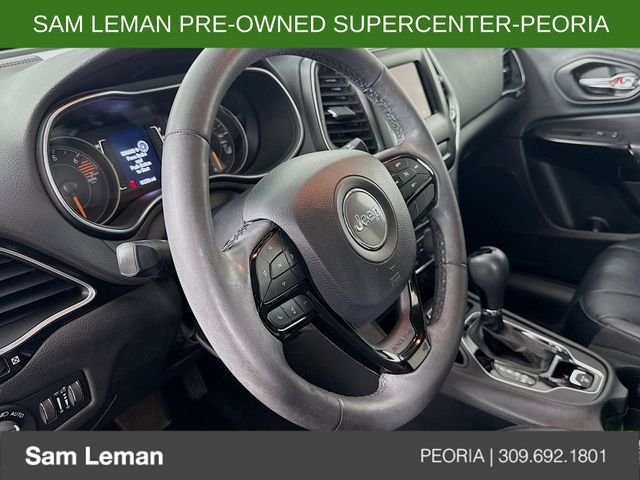 Used 2021 Blue Jeep Latitude Plus image 11
