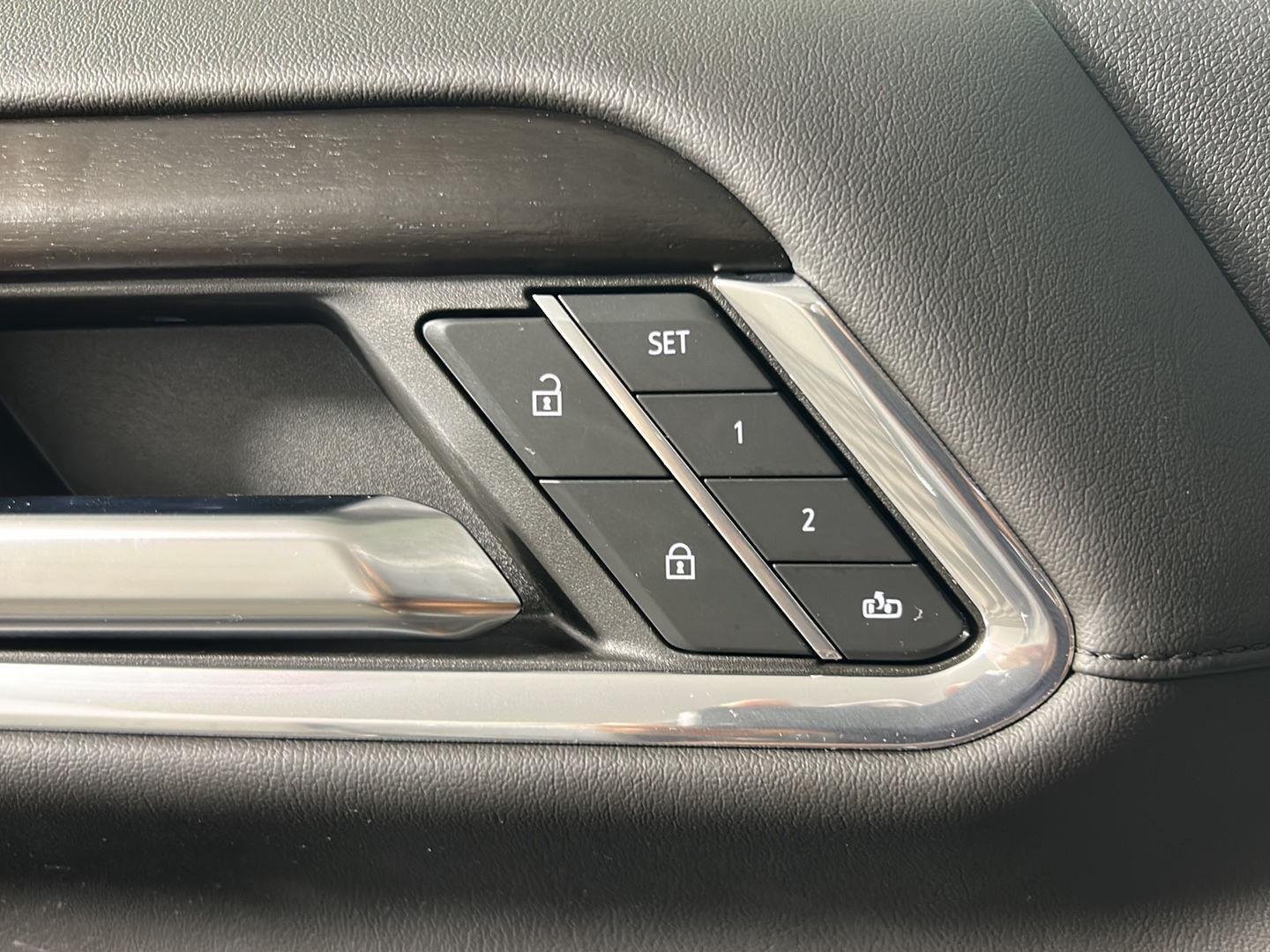 Used 2024 Sterling Metallic GMC Denali image 19