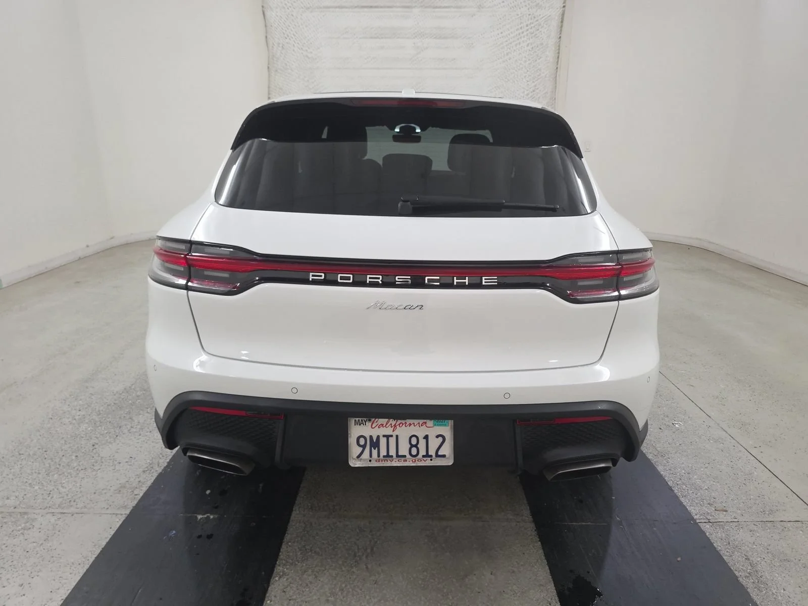 Used 2024 White Porsche  image 22