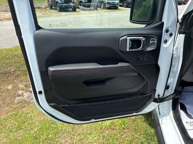 New 2026 White Jeep Moab 392 image 19
