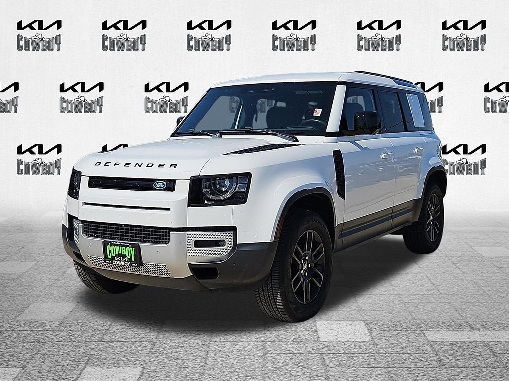 Used 2025  Land Rover 110 P300 S image 3
