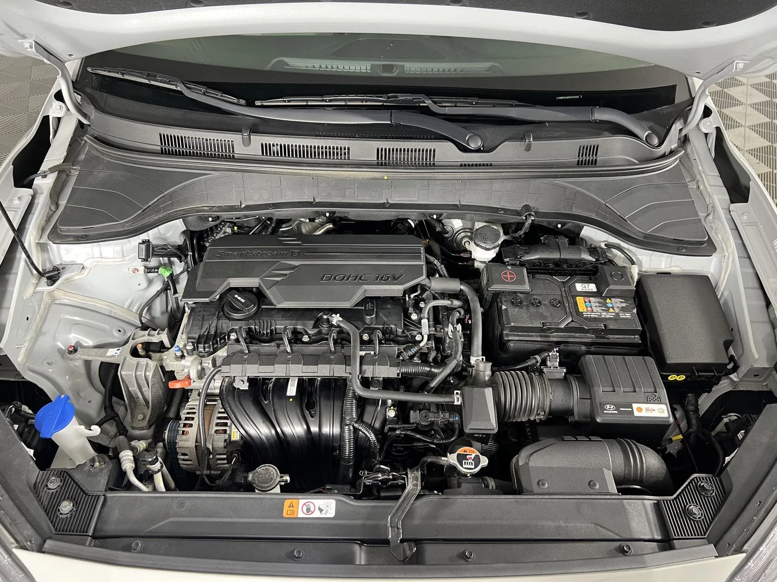 Used 2023 Cyber Silver Hyundai SEL image 27
