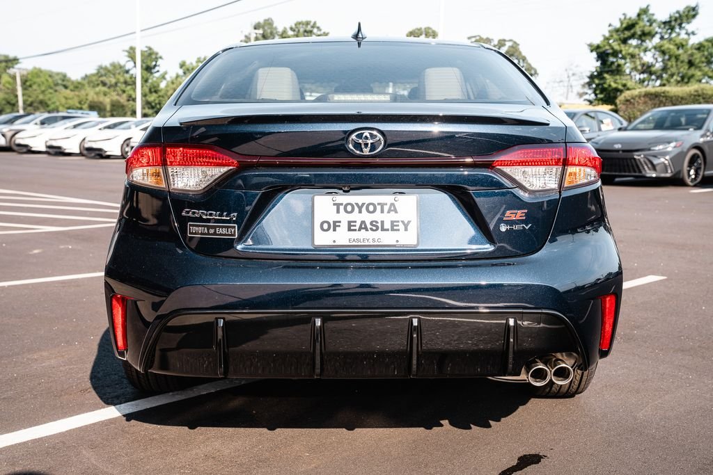 New 2026 Blueprint Toyota Hybrid SE image 6