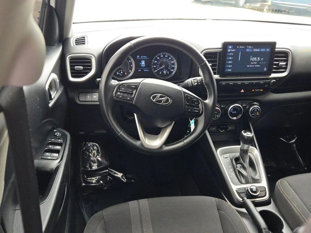 Used 2022 Ceramic White Hyundai SEL image 17