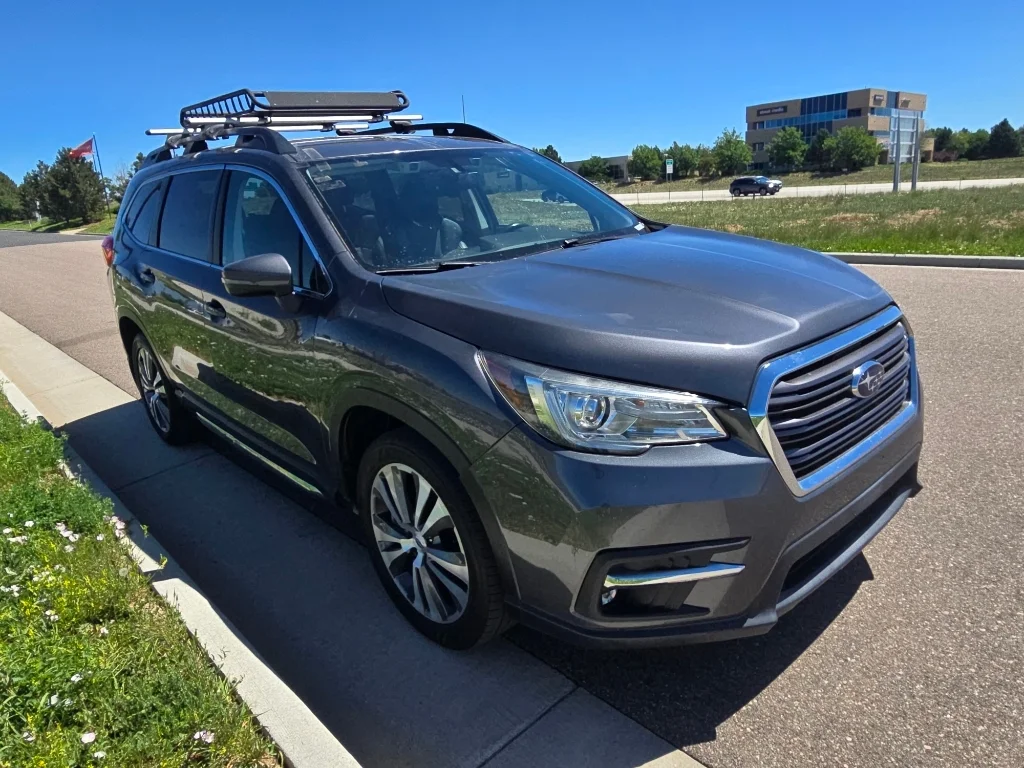 Used 2021 Magnetite Gray Metallic Subaru Limited image 7