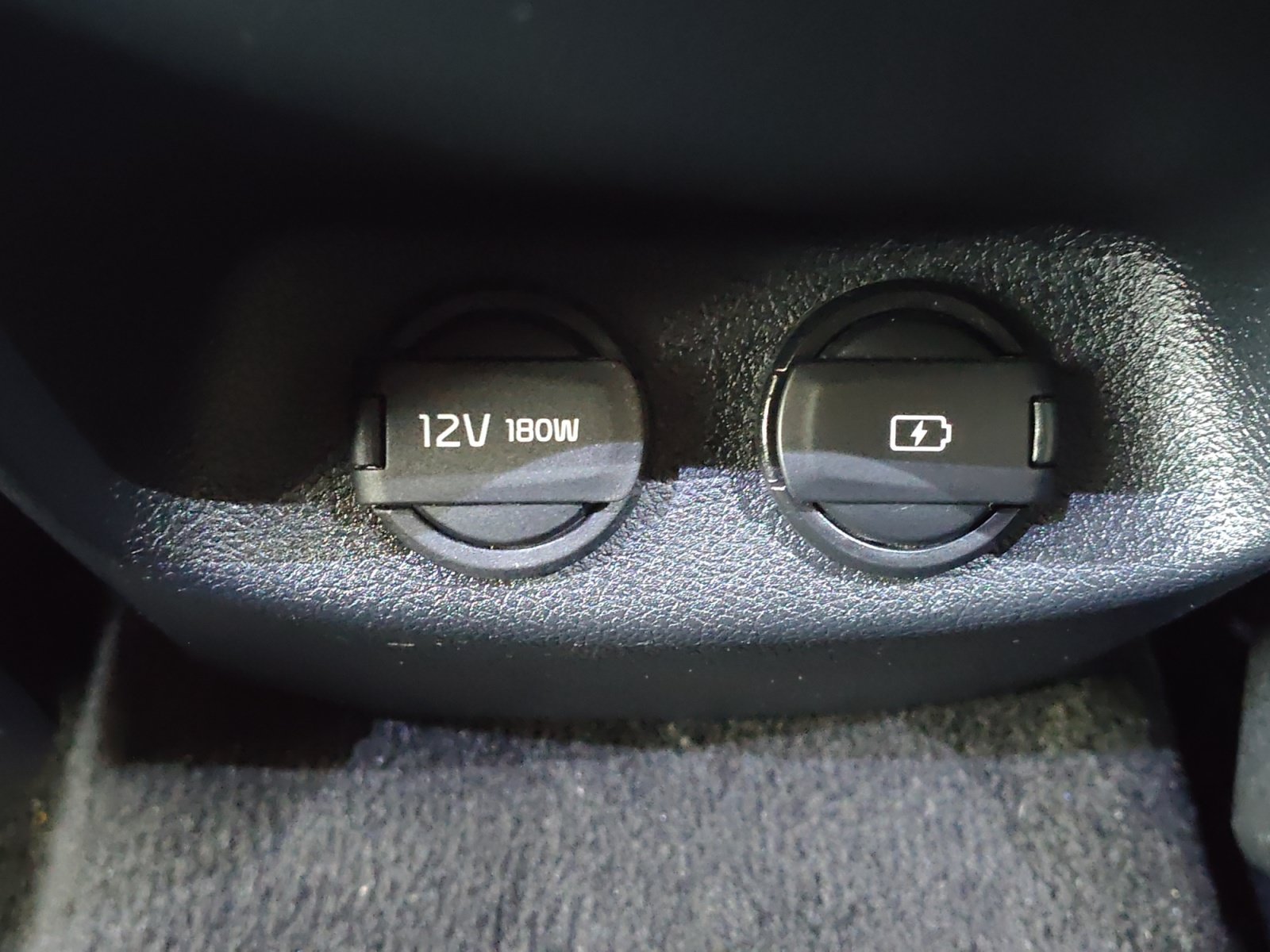 Used 2019 Ebony Black Kia SX image 32