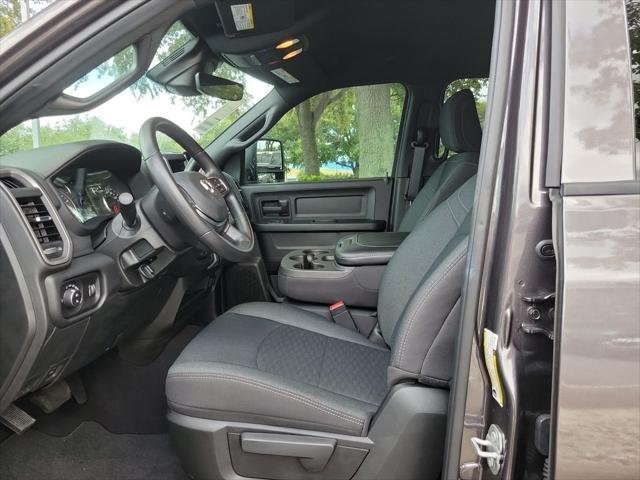 2026 RAM 3500 Tradesman - Photo 11