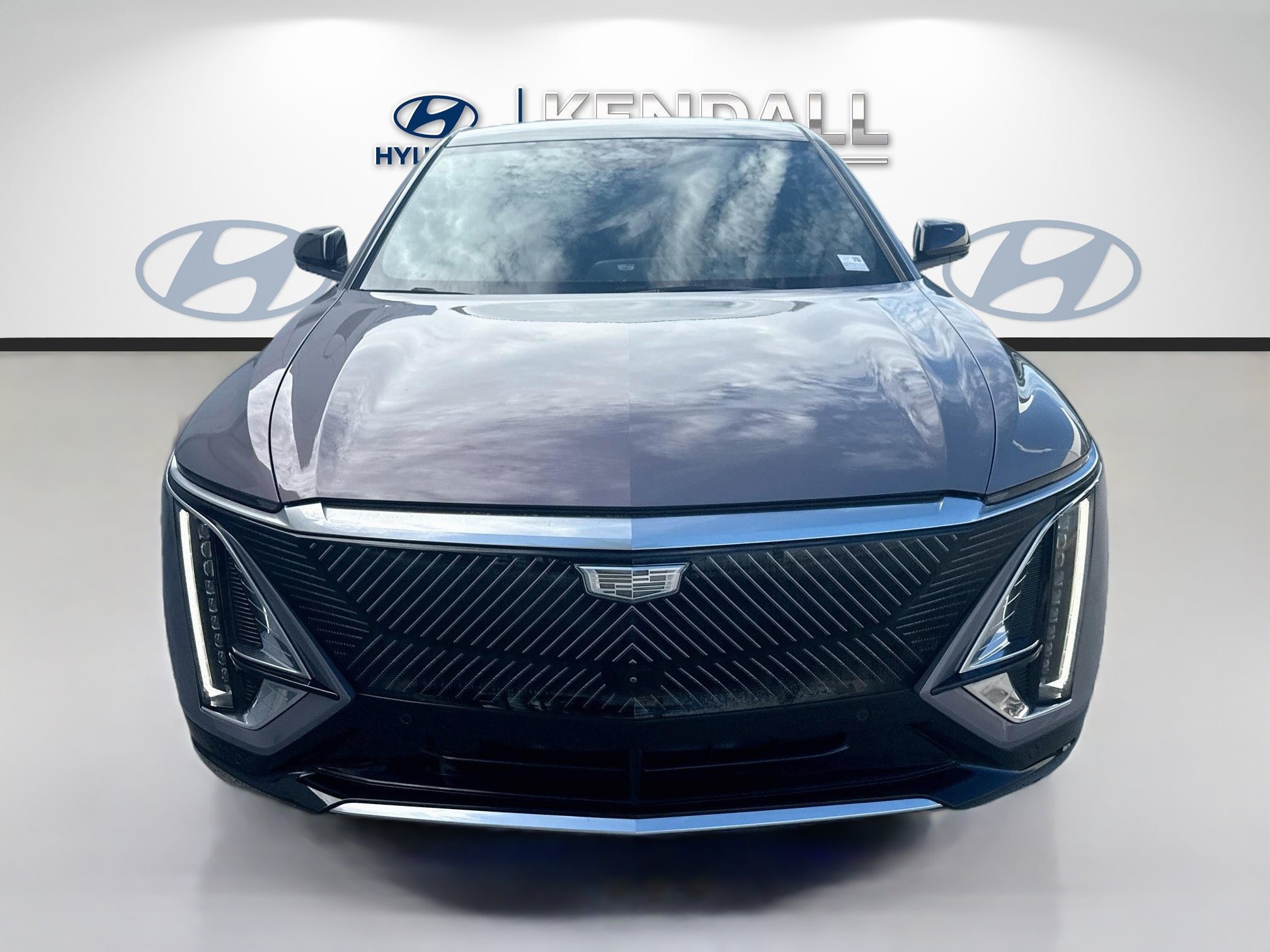 Used 2024 Cadillac LYRIQ Luxury 1 with VIN 1GYKPPRK3RZ132934 for sale in Miami, FL