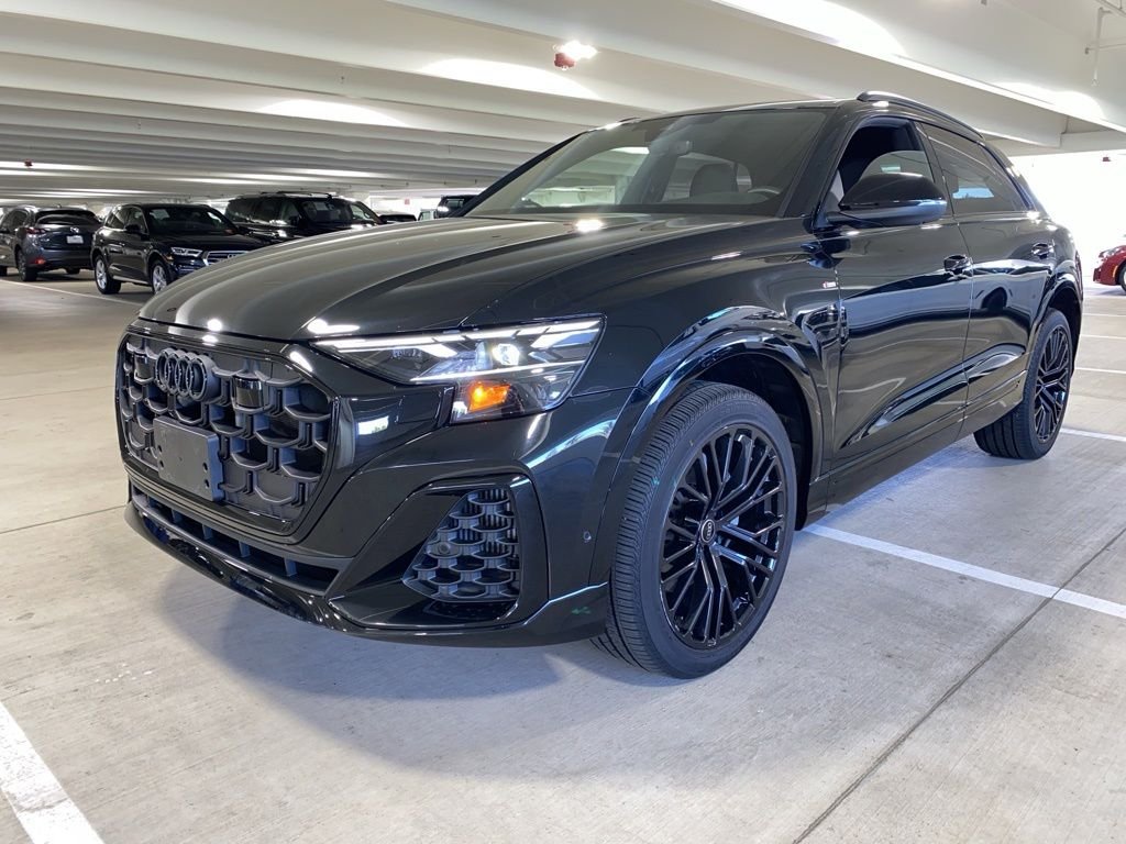 2025 Audi Q8 55 Premium Plus Tiptonic quattro's photo