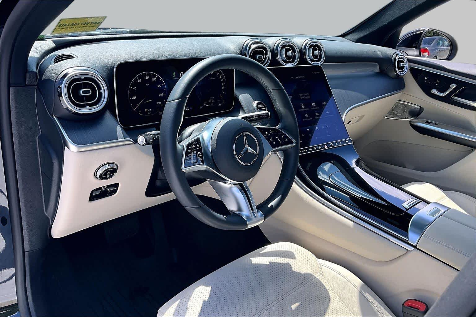 Used 2025 Black Mercedes-Benz GLC 350e image 18
