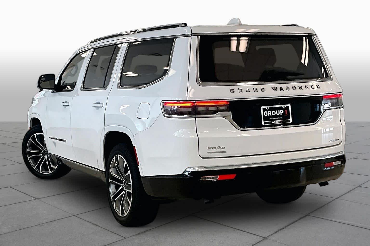 Used 2023 Bright White Clearcoat Jeep Series III image 10