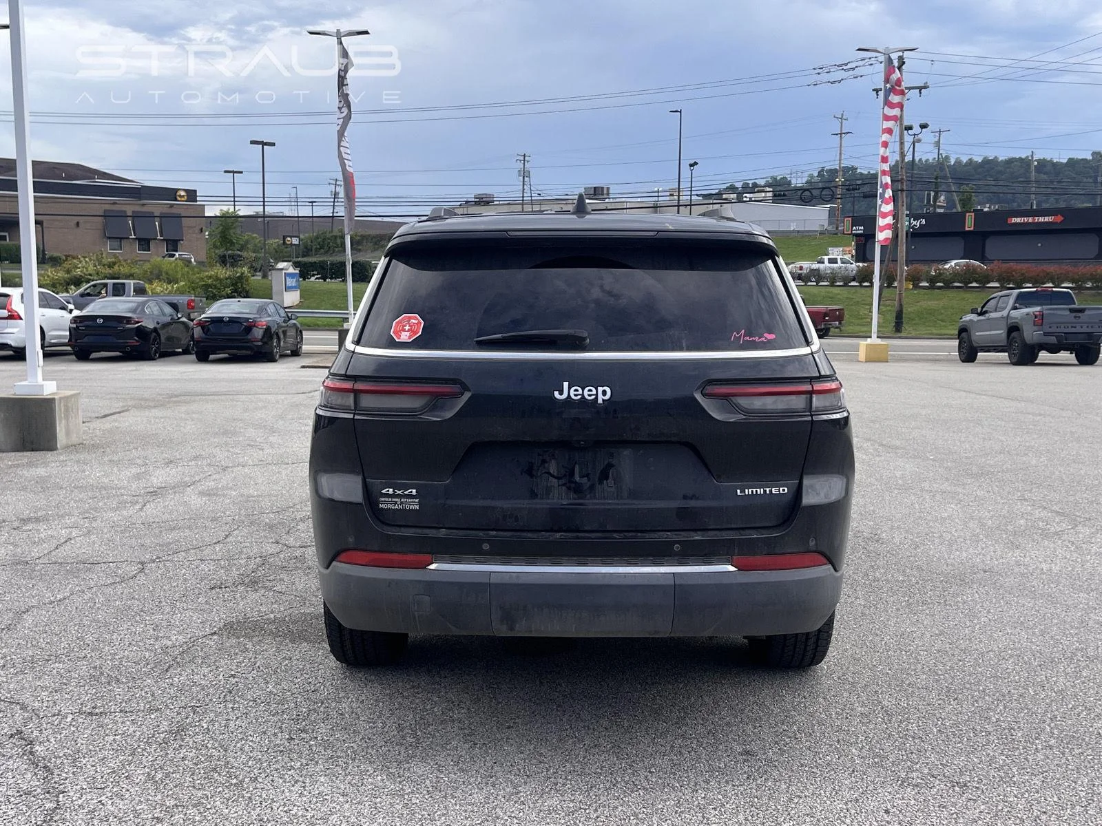 Used 2025 Diamond Black Jeep Limited image 5