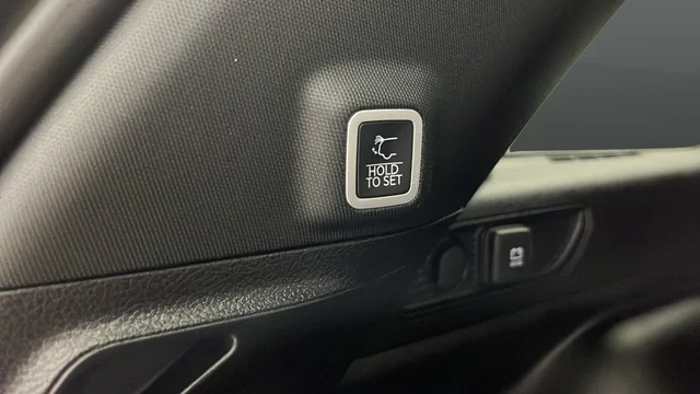 Used 2025 Bright White Clearcoat Jeep Altitude image 29
