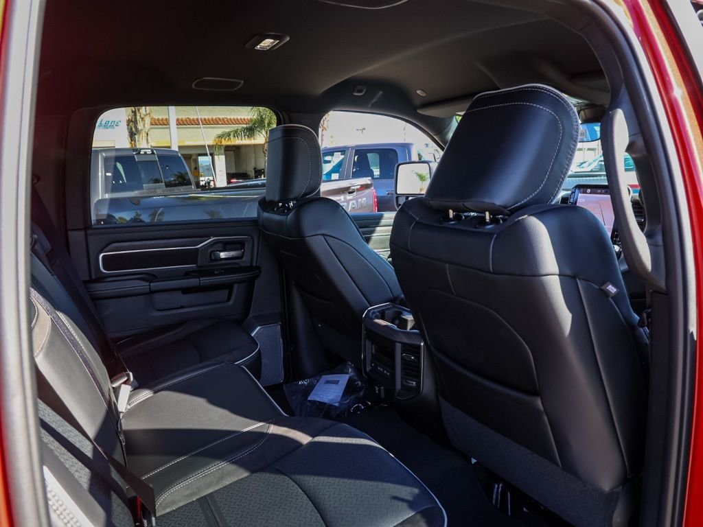 New 2026 Molten Red Pearl-Coat Exterior Paint RAM Laramie image 15