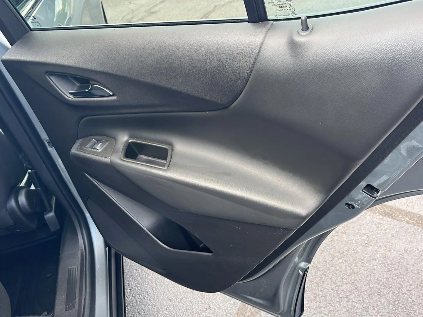 Used 2024 Sterling Gray Metallic Chevrolet LT image 25