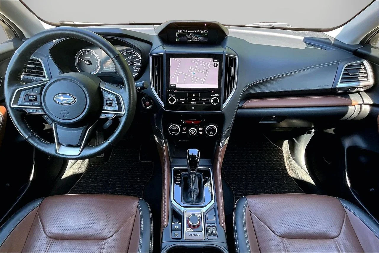 Used 2022 White Subaru Touring image 15