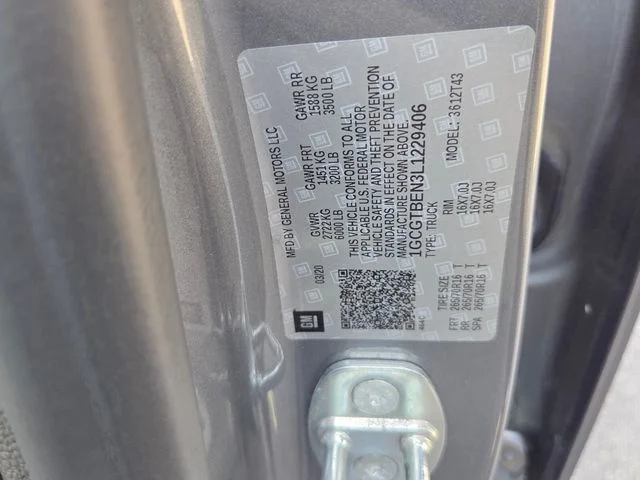 Used 2020 Gray Chevrolet Work Truck image 6