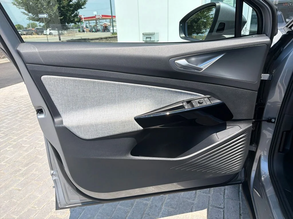 Certified Used 2025 Silver Volkswagen Pro image 12