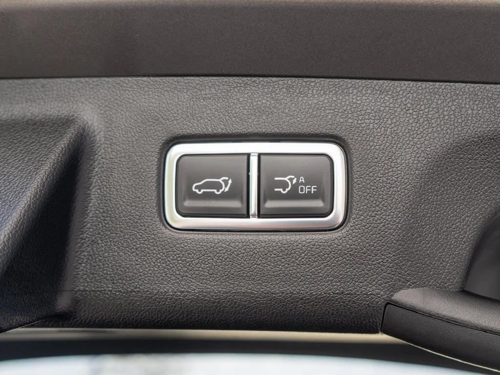 New 2026 Volcanic Sand Kia X-Line SX Prestige AWD image 34