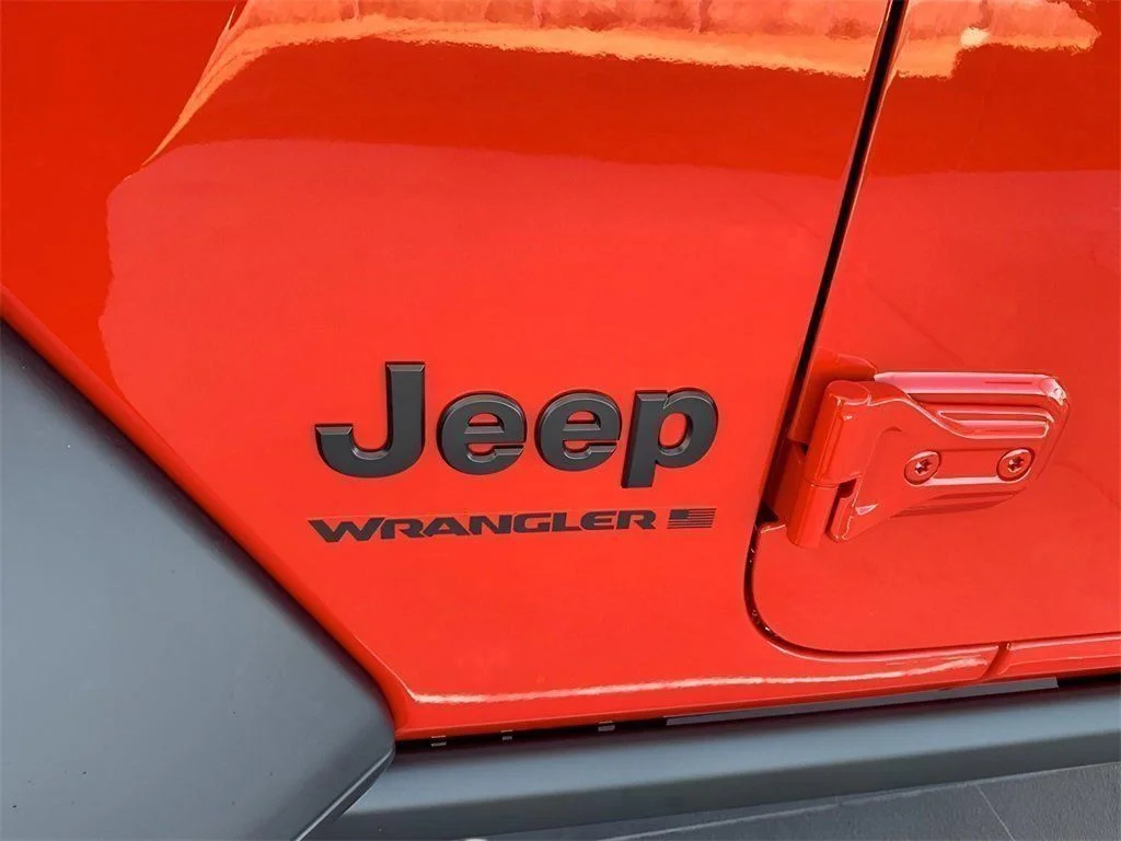 2026 Jeep Wrangler 4-Door Willys - Photo 10