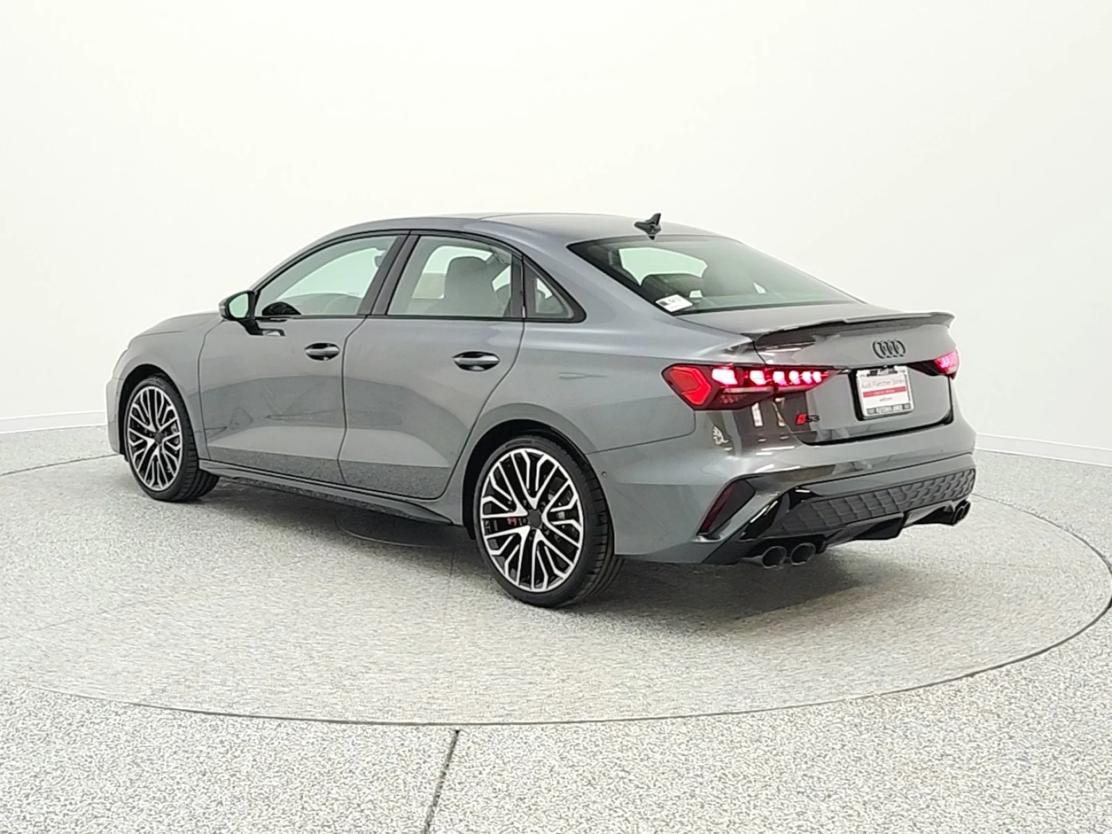 New 2026 Daytona Gray Pearl Effect Audi quattro image 7