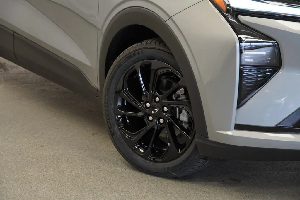 New 2027 Sterling Grey Metallic Chevrolet RS image 9